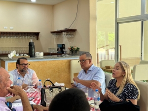 Reunión con los Directivos de la Asociación de Ganaderos de Nisibón (AGANI)