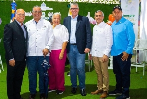 Inauguración de la Feria “INESPRE Está de Madre"