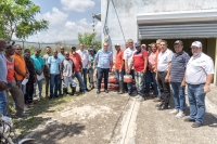 ENTREGA DE ALAMBRES DE PÚA, CON EL OBJETIVO DE CONTINUAR LAS CONTRIBUCIONES A ESTE SECTOR