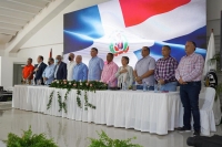 Aproleche reelige a Eric Rivero