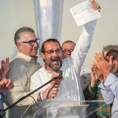 Presidente Abinader entrega 47 millones para terminación multiuso de AGANI