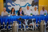CELEBRAN EN HATO MAYOR EL DÍA MUNDIAL DEL VASO DE LECHE ESCOLAR